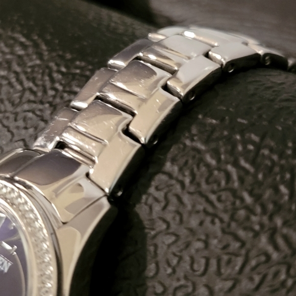 CITIZEN Eco-Drive Silhouette Crystal WatchCITIZEN Eco-Drive Silhouette Crystal - Picture 4 of 8